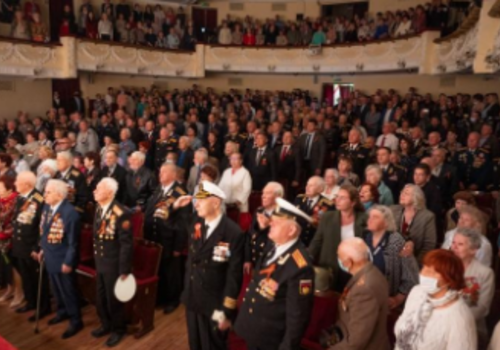 Правительство Москвы выплатит севастопольским ветеранам по 6 тысяч рублей к 9 мая
