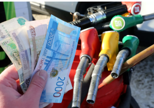 Цены на бензин в Крыму: почему растут и можно ли сделать топливо дешевле
