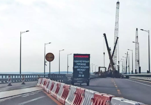 Крымский мост закрыли для проезда