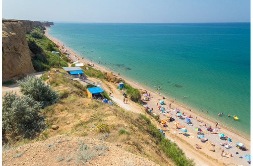 Отдых в Крыму - база отдыха «Романтик»: чистое море, удобный пляж, комфортабельные номера!